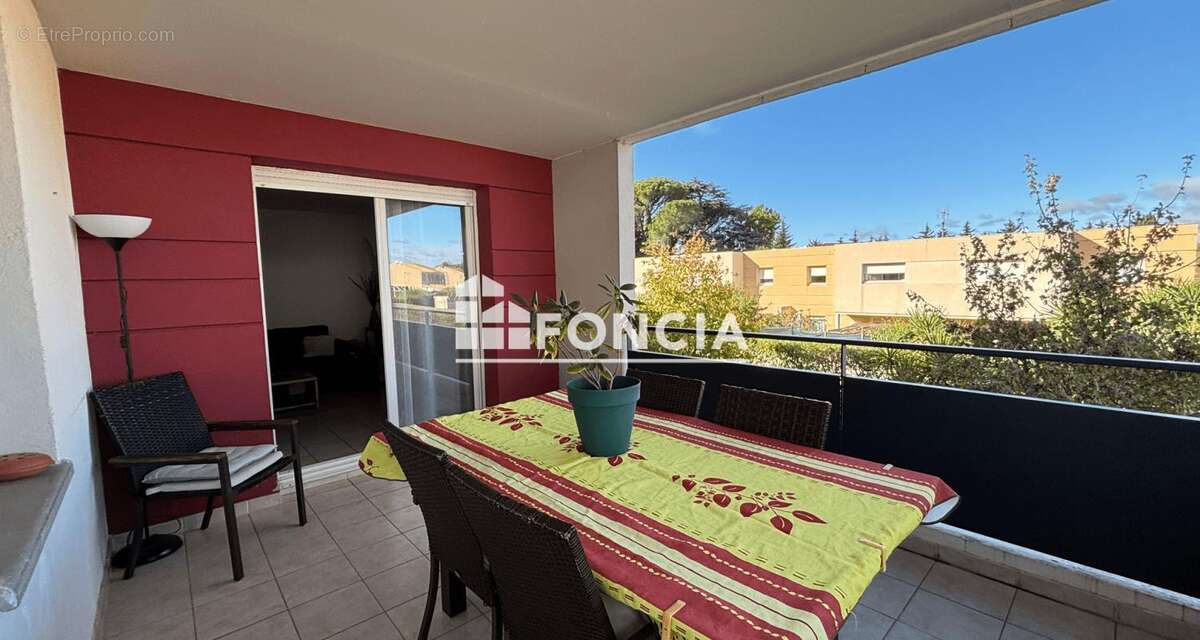 Appartement à LUNEL