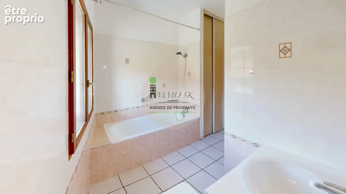 69690 - courzieu - la voute - 4 pièces - 2 chambres - 90.38 m² - maison de ville - 170 000€ - photo 6