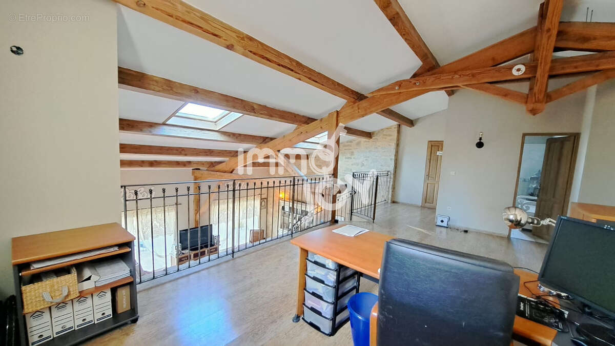 A Remarkable Home of Charm and Noble Materials in a Serene Pine Forest Environment - photo 13