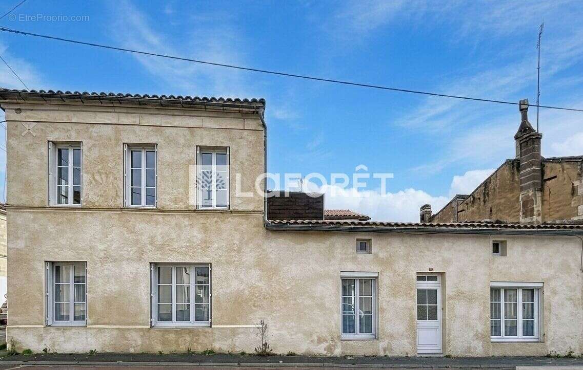 Maison à CARS