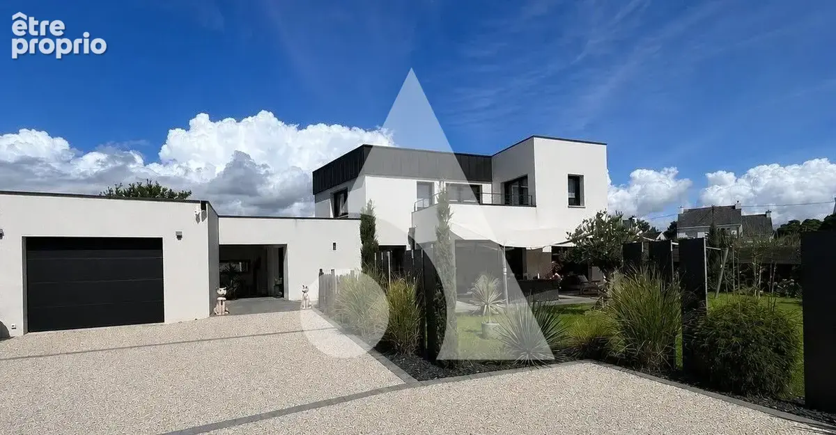 Maison à PLOUHINEC