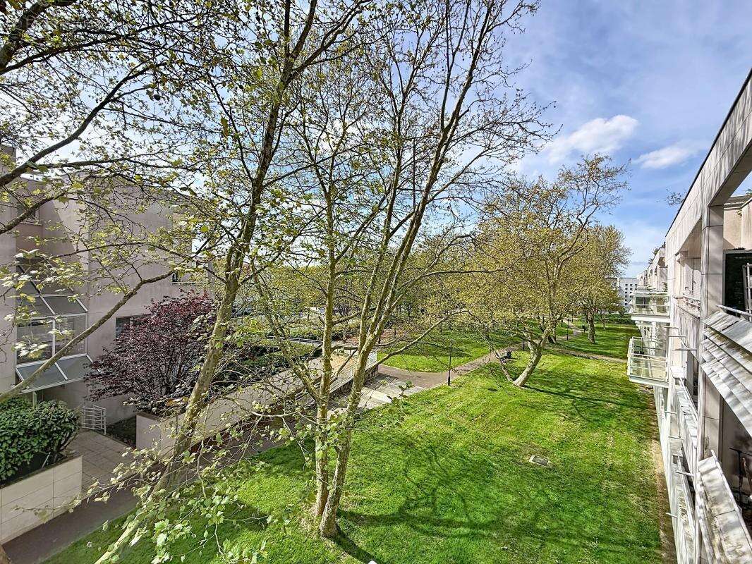 Appartement à MONTIGNY-LE-BRETONNEUX