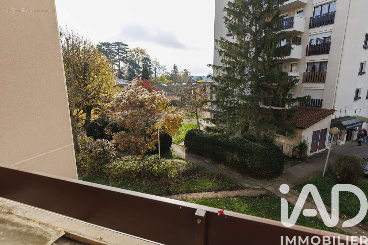 Photo 8 - Appartement à LYON-9E