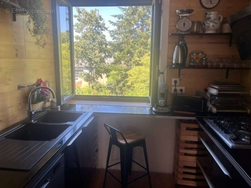 A vendre Maison de ville au coeur de BAGNERES DE BIGORRE avec un jardin  () - photo 4