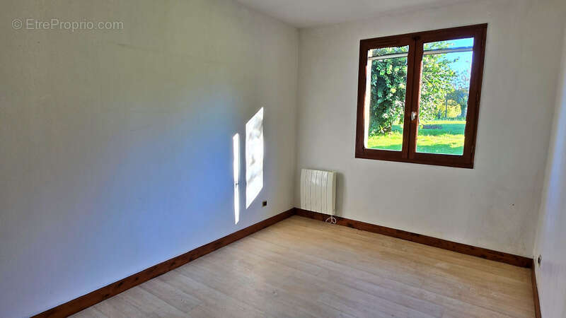 Maison à SAINT-JOUVENT