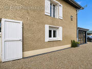 Maison à SAINT-ETIENNE-DES-OULLIERES