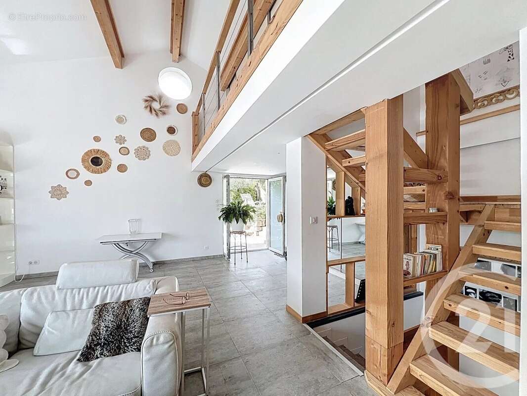 Maison 174 m² à Mougins  - photo 6
