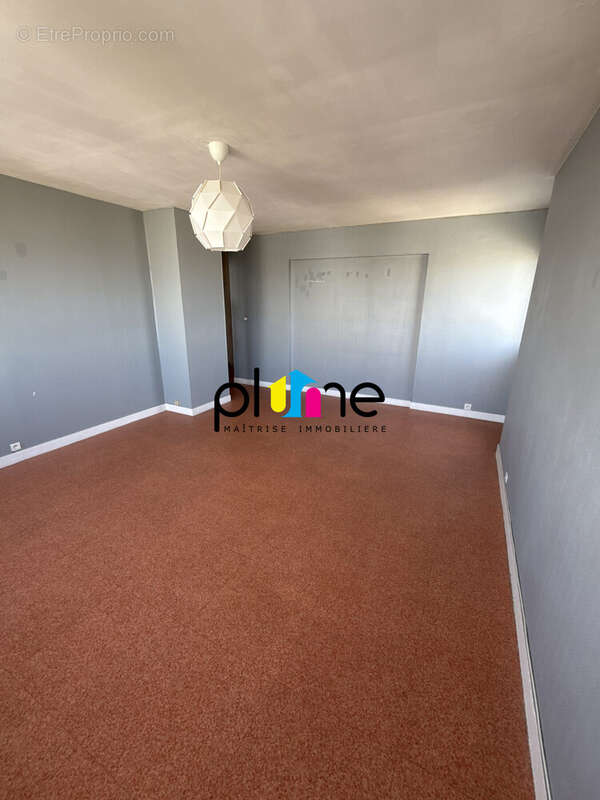 Appartement à MONS-EN-BAROEUL