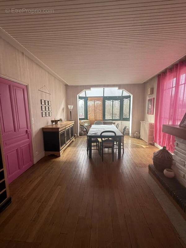 Maison à BRIENON-SUR-ARMANCON