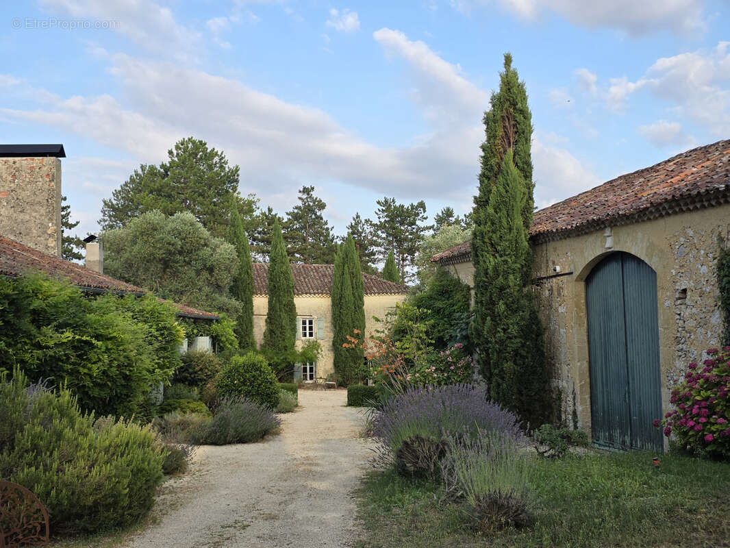 Un hameau préservé au cœur de la campagne gersoise - photo 25
