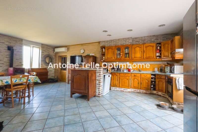 Mazinghien 59360 - Maison type longère individuelle avec jardin clos sur 1300m² - photo 6