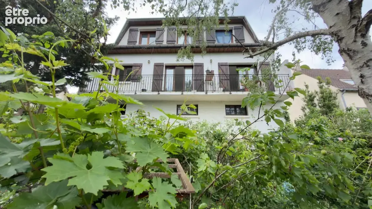 Maison 230 m2 (F3 de 60m², 7 chambres, 2 salle d'eau, une salle de bains - photo 22