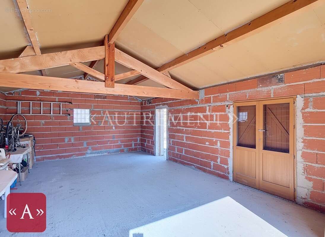 Maison à SAINT-SULPICE