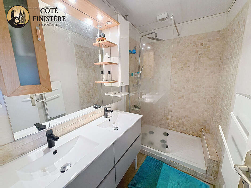 Maison à PLOGASTEL-SAINT-GERMAIN