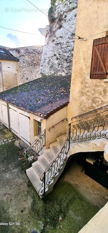 Maison à MANTES-LA-JOLIE