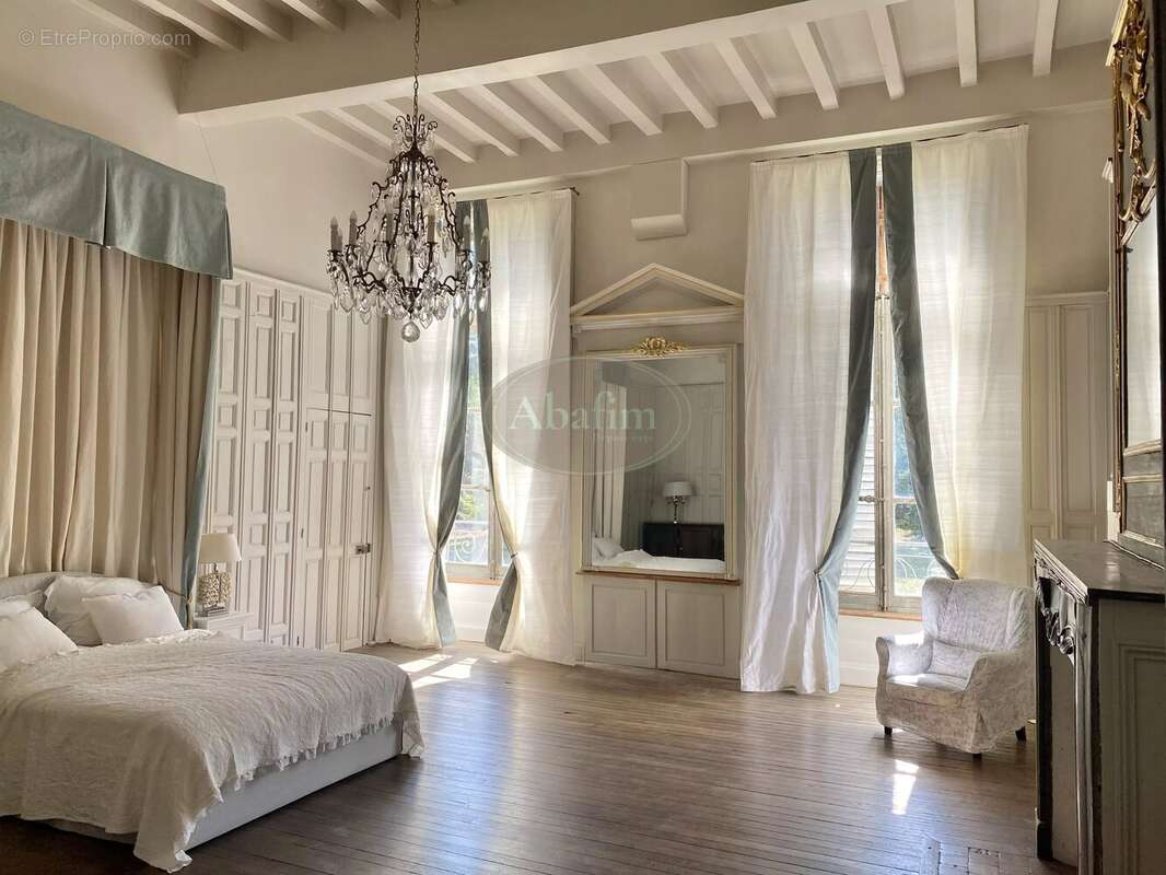 Maison à MIRANDE