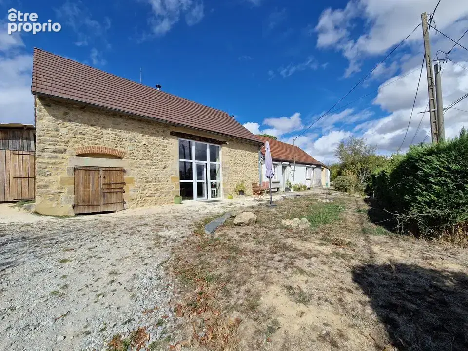 Maison à SAINT-POURCAIN-SUR-SIOULE