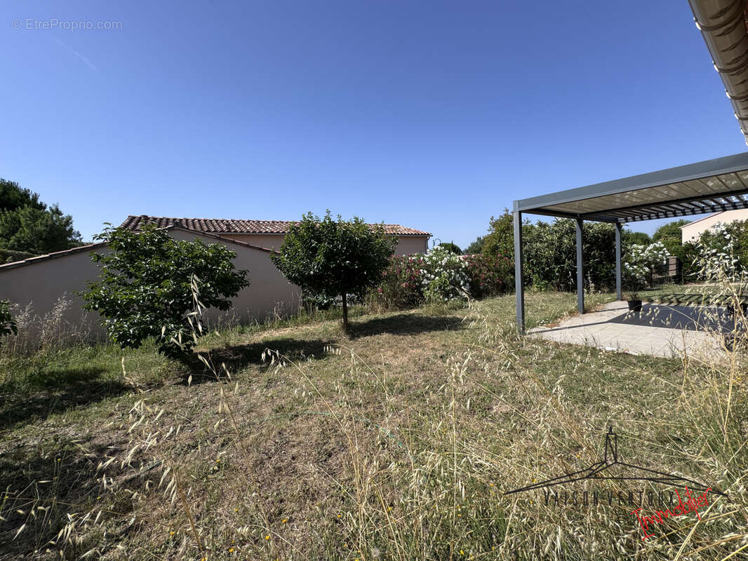 Maison à VAISON-LA-ROMAINE