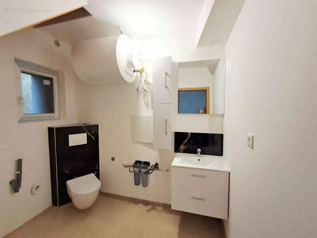 Photo 8 - Maison à LANDRES