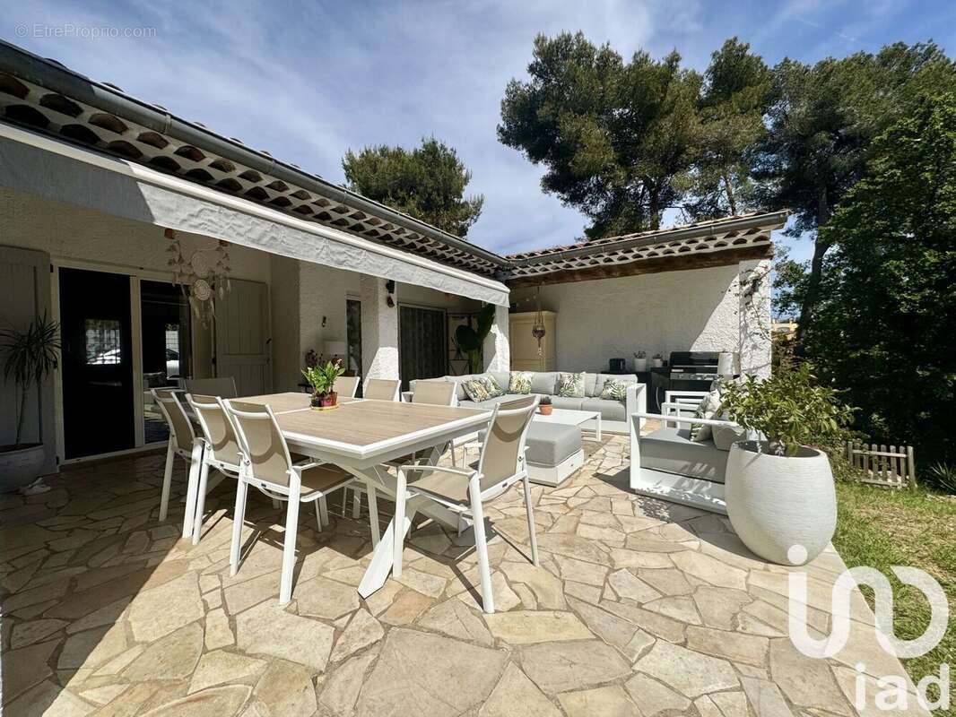 Maison 163 m² à Cagnes-Sur-Mer  - photo 3