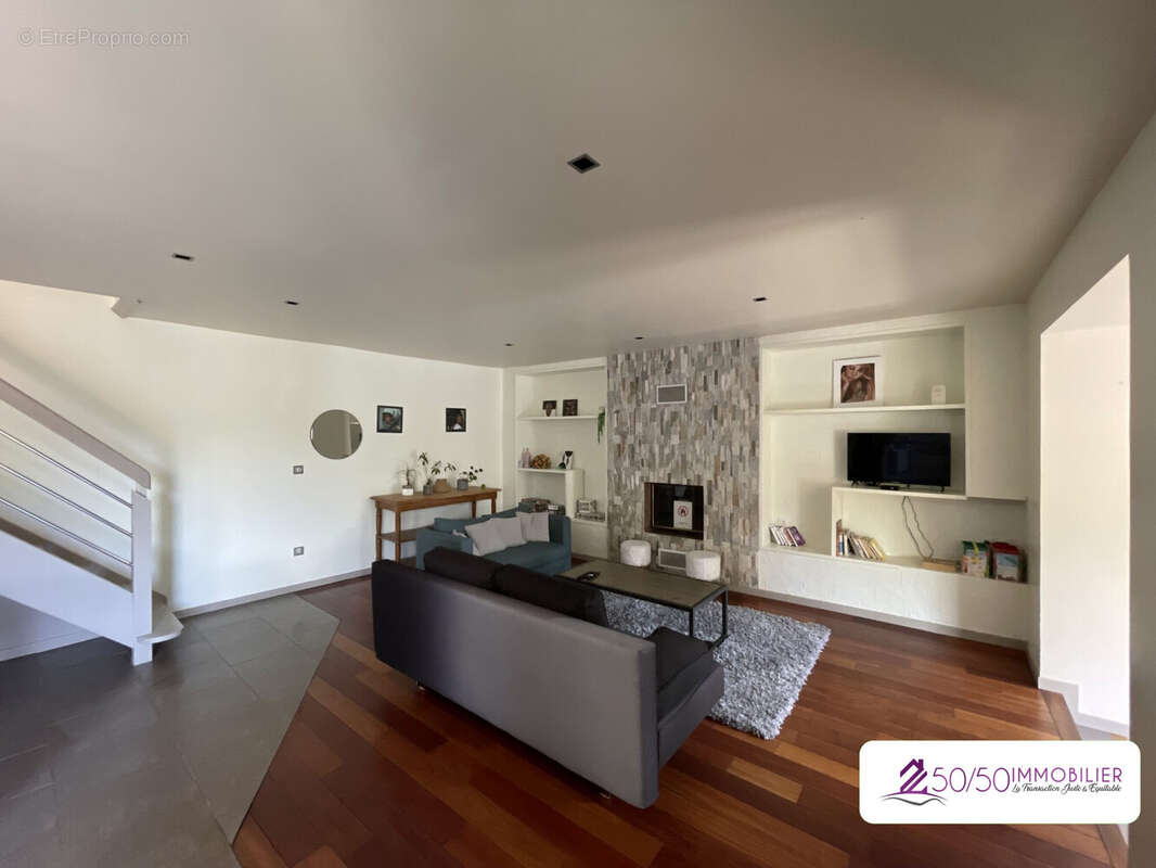 Maison 200 m² à Pledran  - photo 3