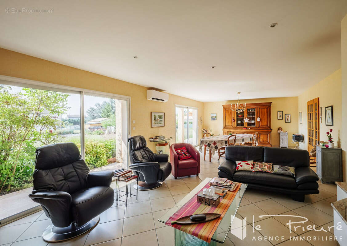 Maison à LESCURE-D&#039;ALBIGEOIS