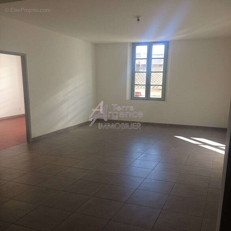 Appartement à BEAUCAIRE