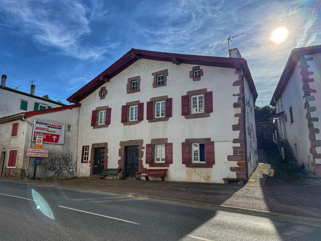 Maison à SAINT-JEAN-PIED-DE-PORT