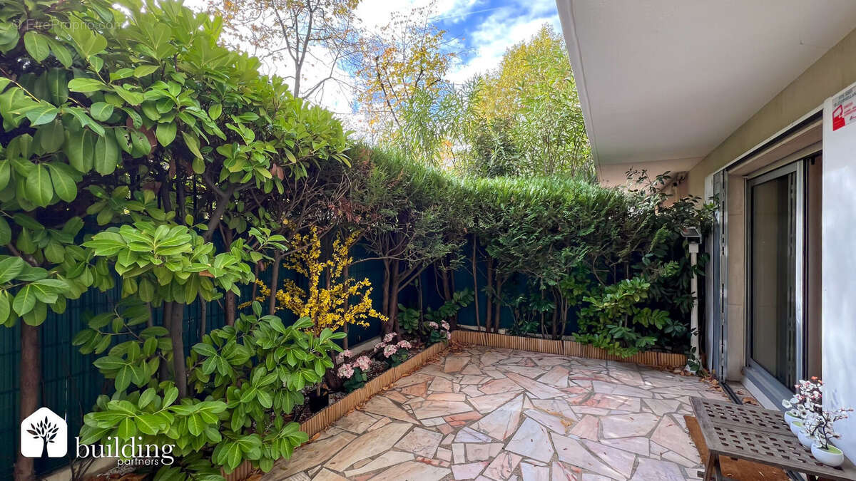 Appartement à LEVALLOIS-PERRET