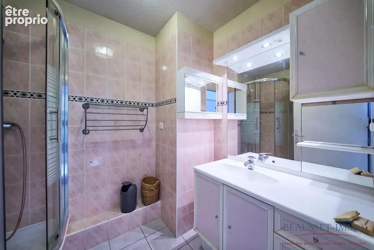 Appartement 2 pièces 47 m² à vendre à Toulon (83000) - photo 8