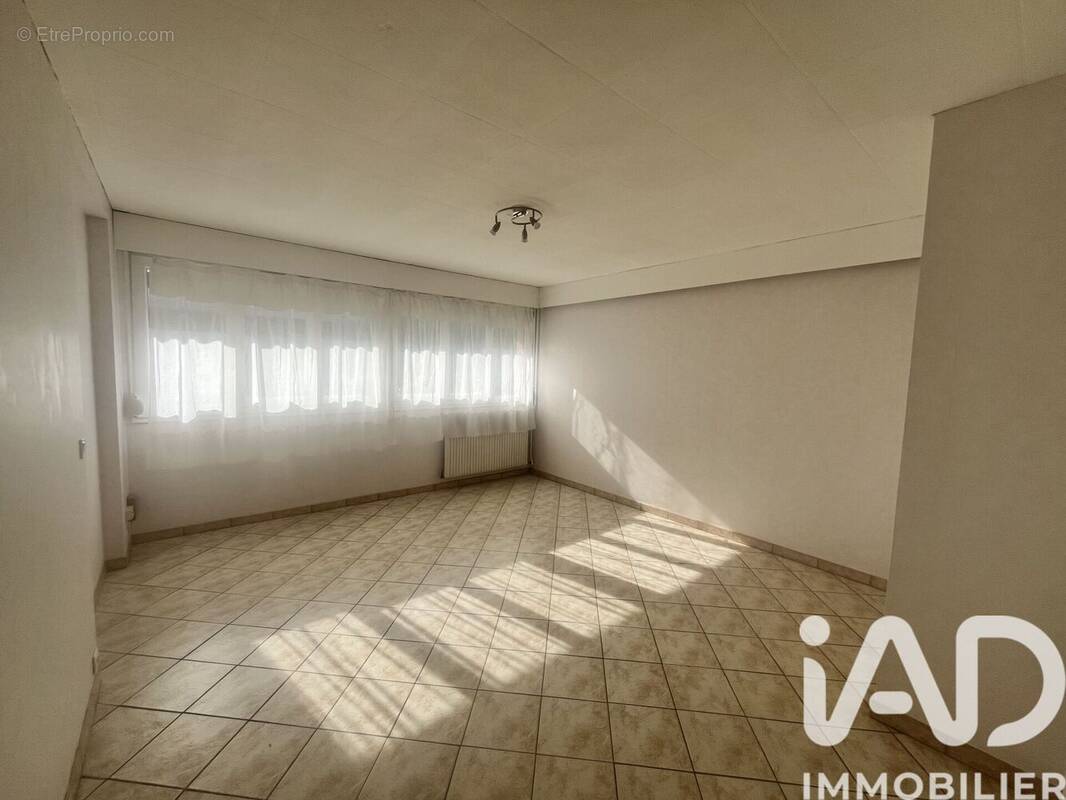 Photo 1 - Appartement à EVRY