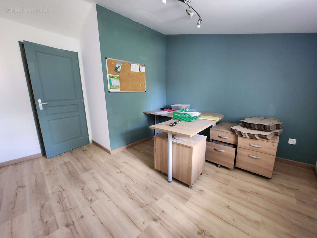Maison en pierre avec terrain non attenant - photo 11