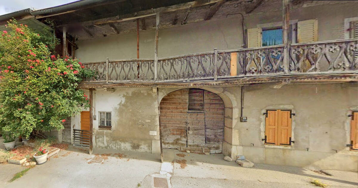 Maison à GEX
