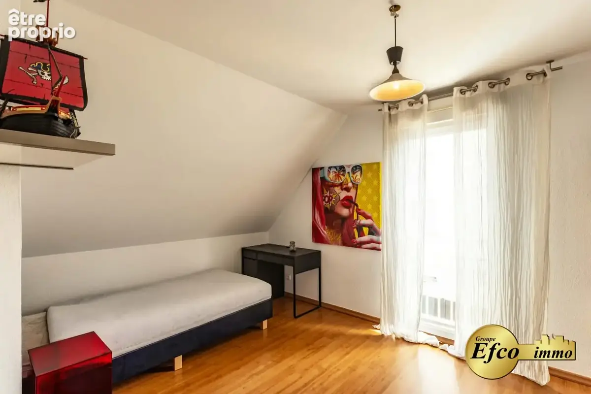 Maison 4 pièces 99 m² à vendre à Saint-Louis (68300) - photo 8