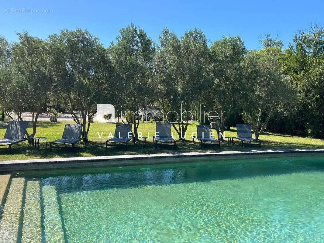 Beau Mas en Campagne à Saint Rémy de Provence - photo 3