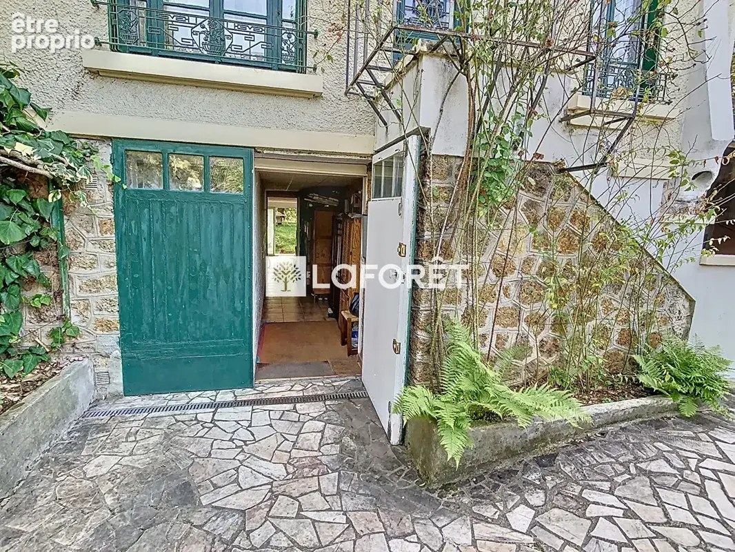 Maison - 8 pièce(s) 180 m2 - Terrain de 655 m² - photo 15