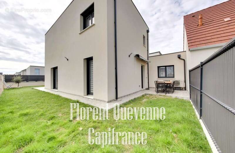 Maison à FRENOUVILLE