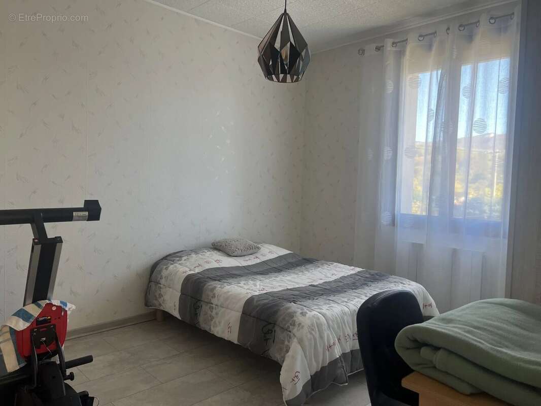 Maison à SAINT-VERAND