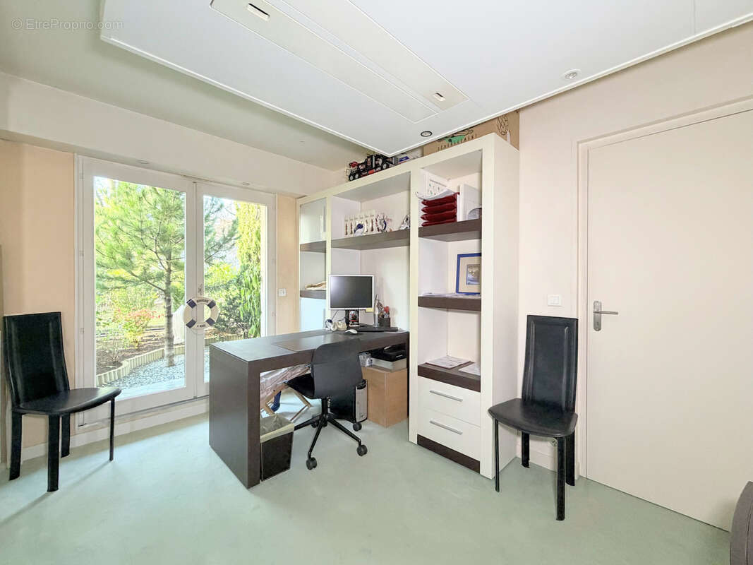 Appartement à RUEIL-MALMAISON