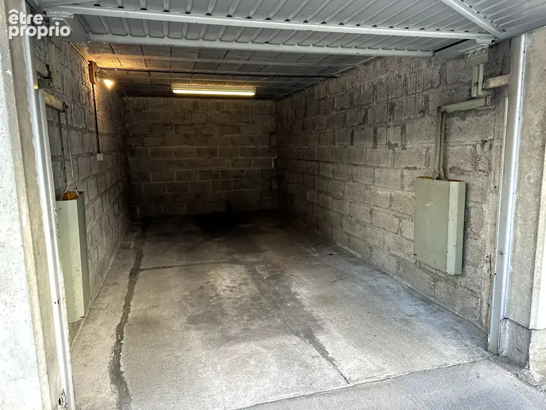 Exclusivite - a vendre - annecy centre - garage ferme 16,36m² - rue eugene verdun - photo 3