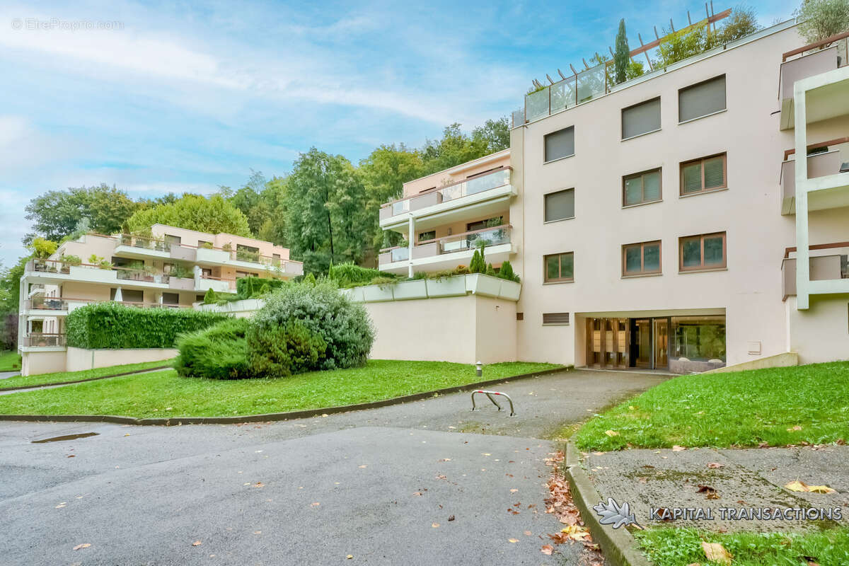 Appartement à CALUIRE-ET-CUIRE