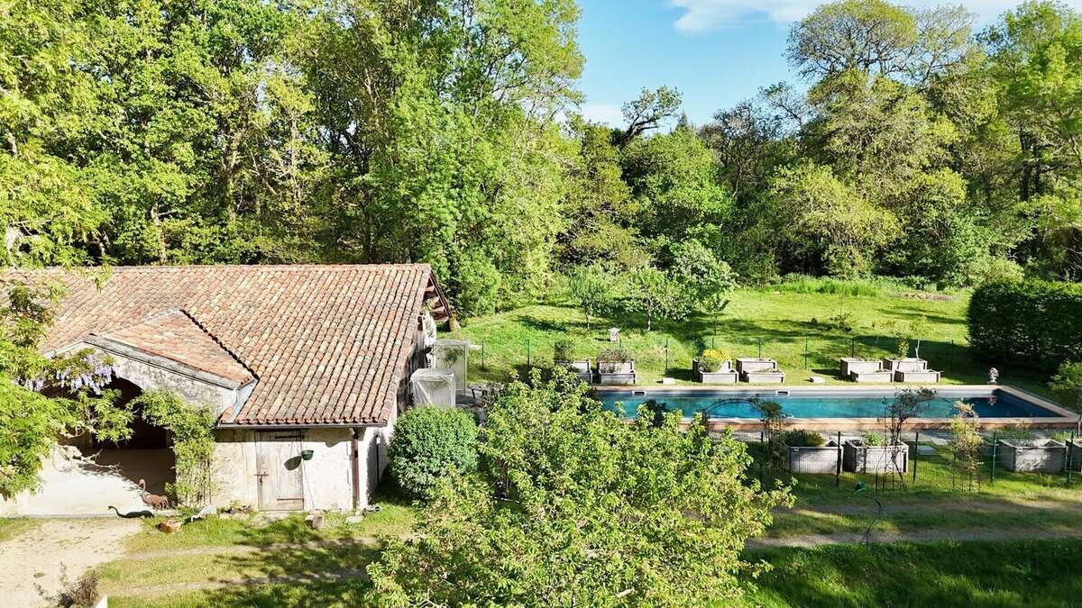 Maison à ARJUZANX