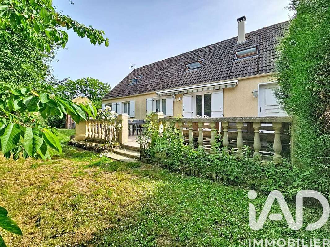 Maison 143 m² à Guigneville-Sur-Essonne  - photo 2