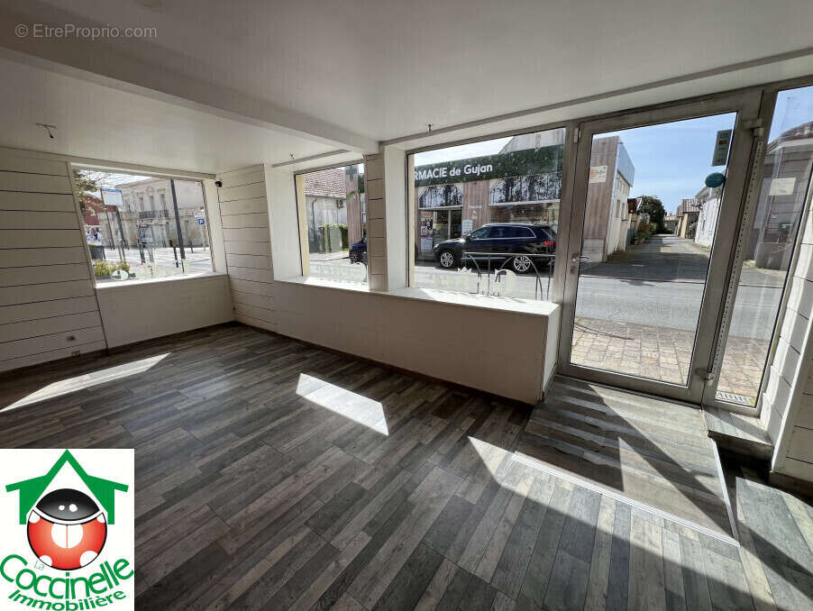 Commerce à GUJAN-MESTRAS