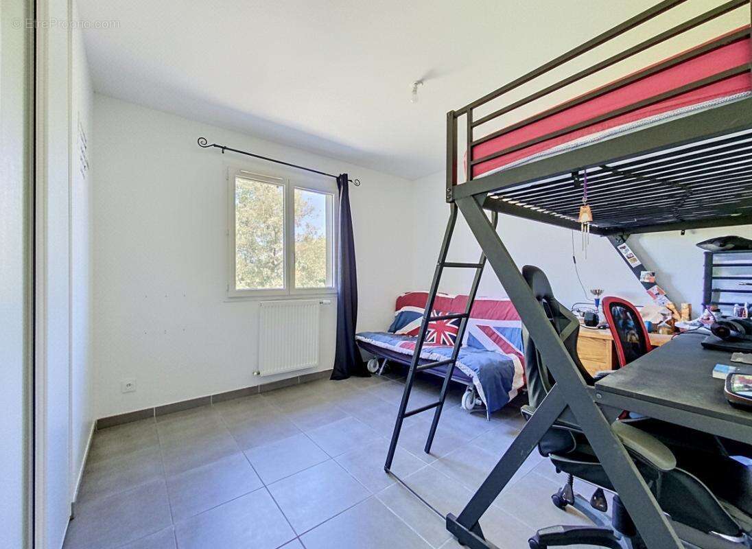 Duplex - 4 Chambres - Jardin - Garage - Résidence sécurisée - Proche commodités - photo 20