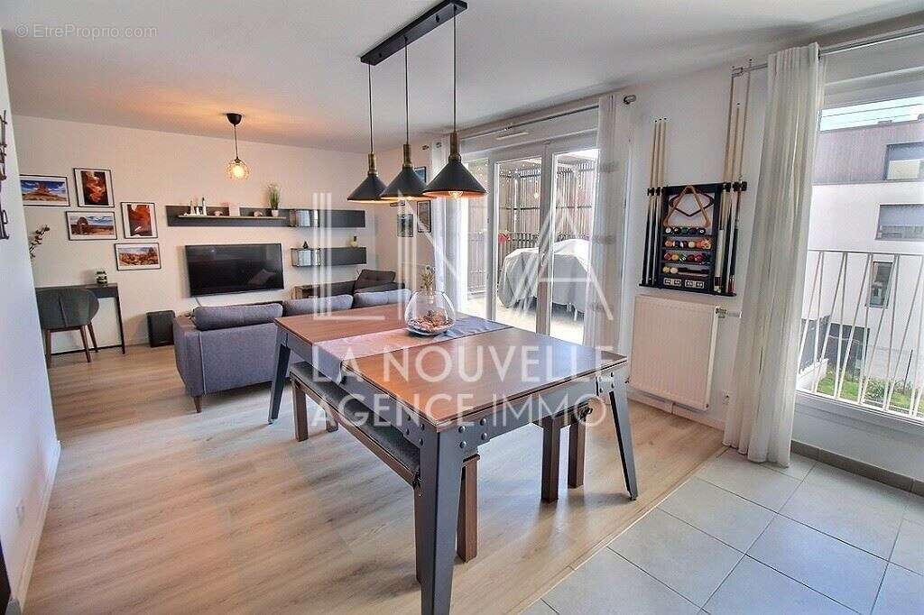 Appartement à ROMAINVILLE