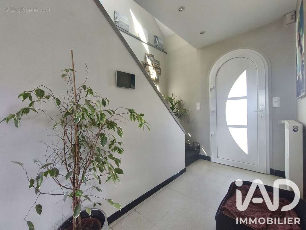 Maison 135 m² à Maintenay  - photo 5
