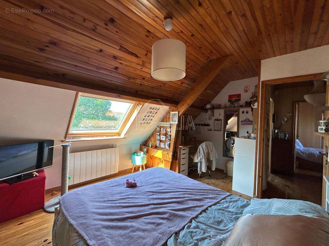 Maison à ROSNY-SUR-SEINE