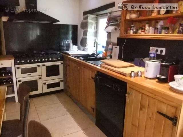 Maison à PONT-DE-BUIS-LES-QUIMERCH