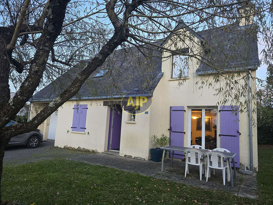 Maison à GUEMENE-PENFAO